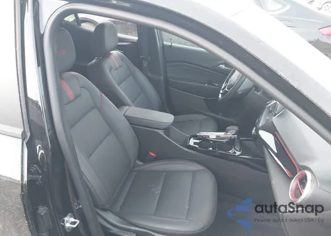 2025 Chevrolet Trax Fwd 2Rs из США, поврежденный, VIN KL77LJEP1SC100642